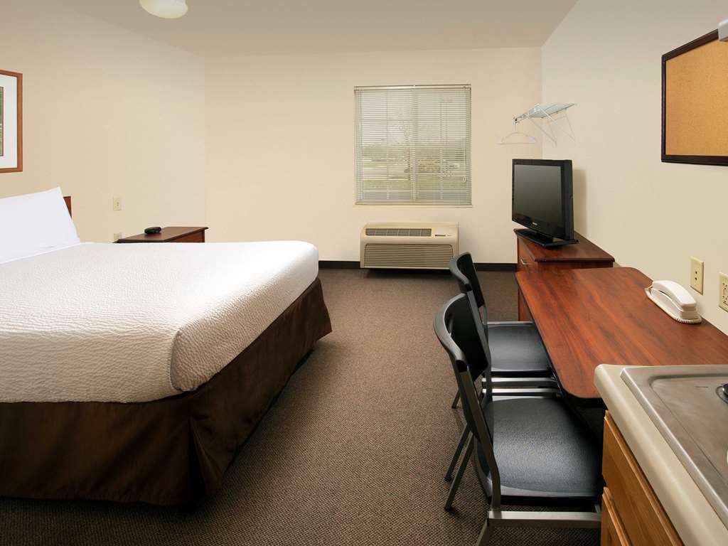Woodspring Suites Midland Quarto foto